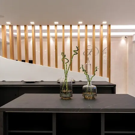 Deluxe Santorini 酒店