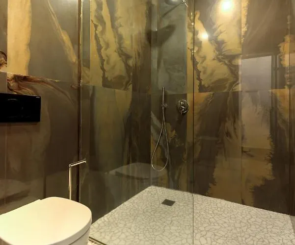 Deluxe Santorini 酒店 费拉