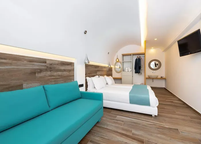 Deluxe Santorini 酒店 费拉