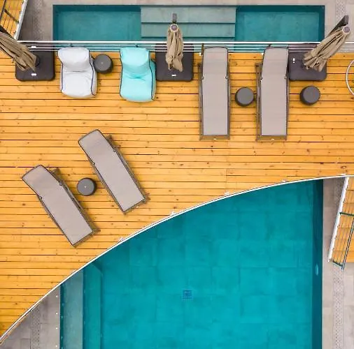 Deluxe Santorini Szálloda 3*