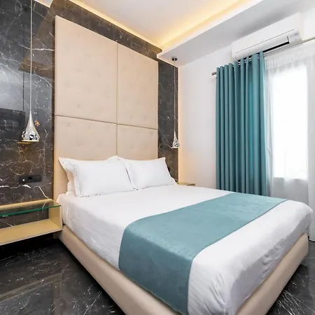 Deluxe Santorini Szálloda