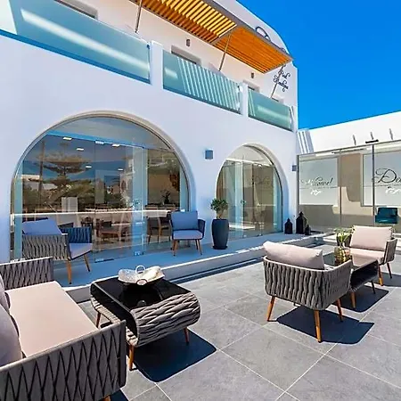 ホテル Deluxe Santorini 3*