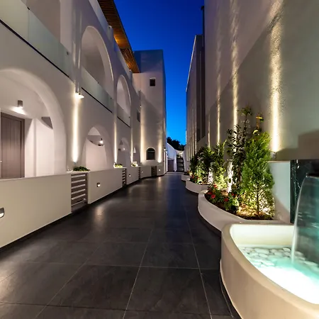 Hotel Deluxe Santorini
