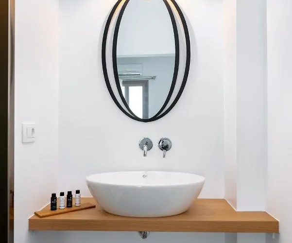 Hotel Deluxe Santorini