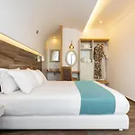 Deluxe Santorini 3* 费拉