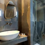 Deluxe Santorini Hotel 3*