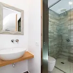 Deluxe Santorini 3*