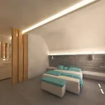 Deluxe Santorini