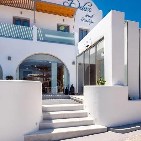 Deluxe Santorini