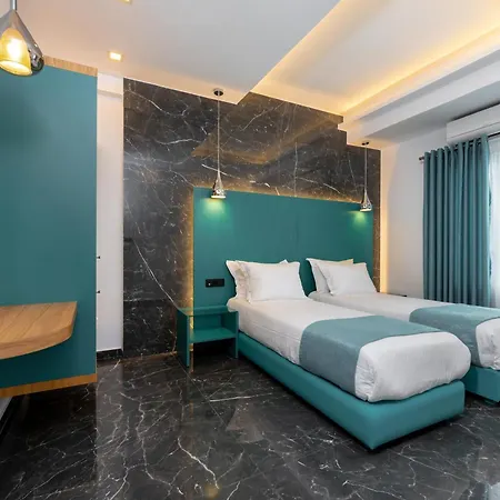酒店 Deluxe Santorini 4*