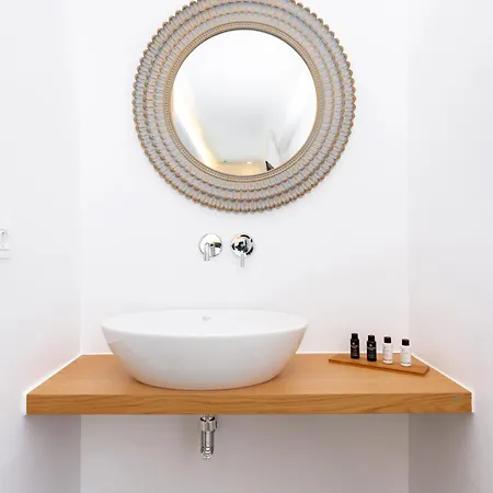Deluxe Santorini 4*