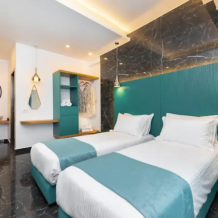 Hotel Deluxe Santorini