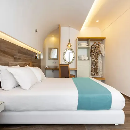 酒店 Deluxe Santorini 3*